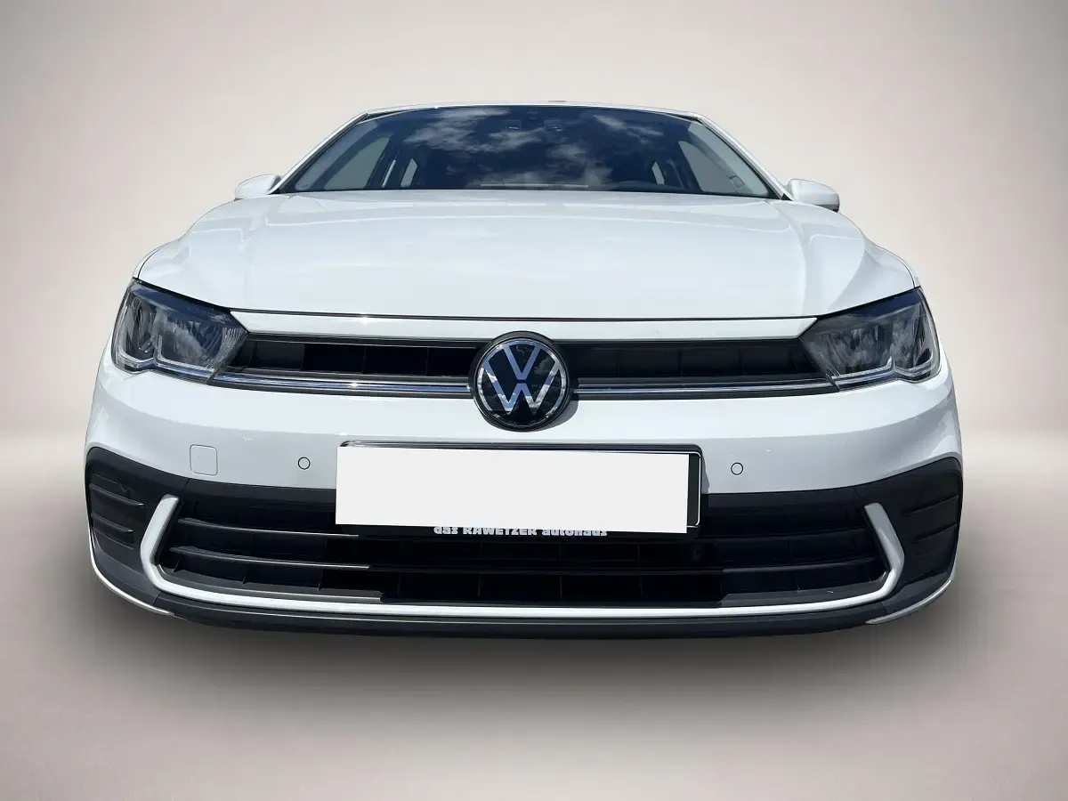 Gebraucht VW Polo Life 80 PS (58 kW) 2023 Weiß Kleinwagen