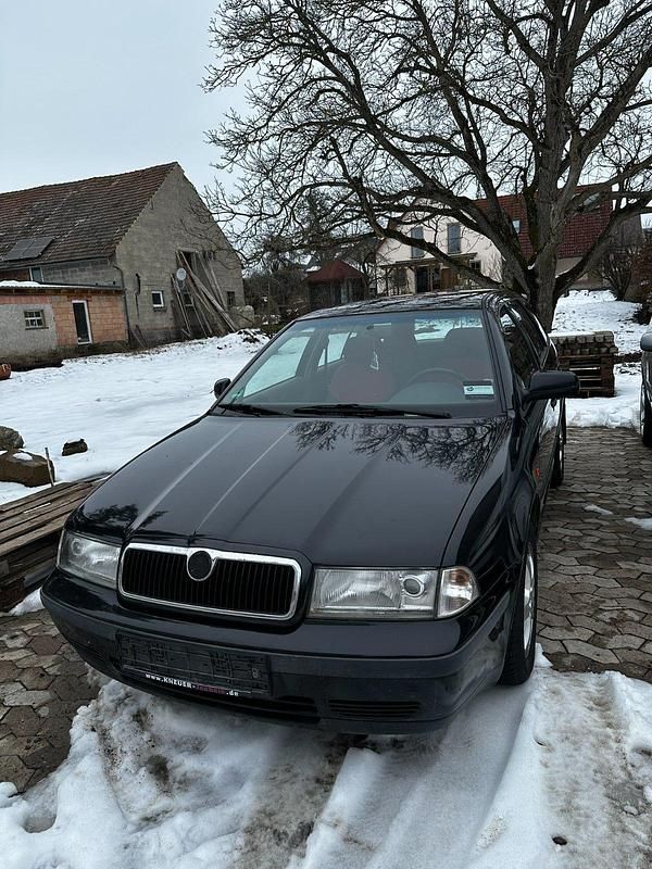 Gebraucht Skoda Octavia 110 PS (80 kW) 1999 Schwarz Kombi