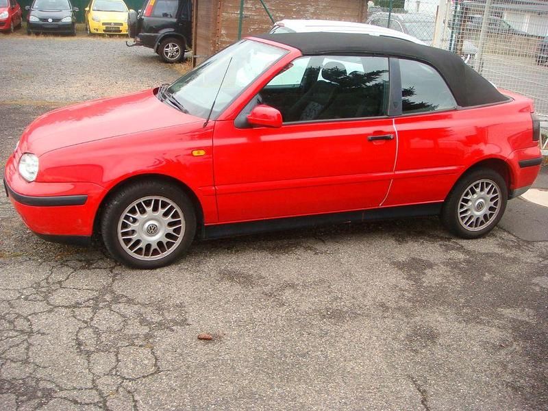 Gebraucht VW Golf Cabriolet 75 PS (55 kW) 1999 Rot Cabrio