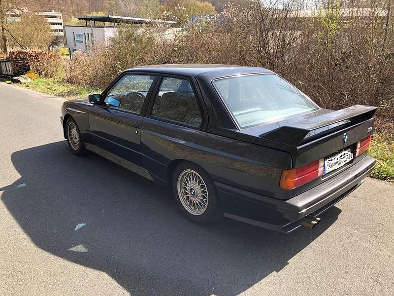 Brugt BMW M3 215 HK (158 kW) 1990 Sort Sedan