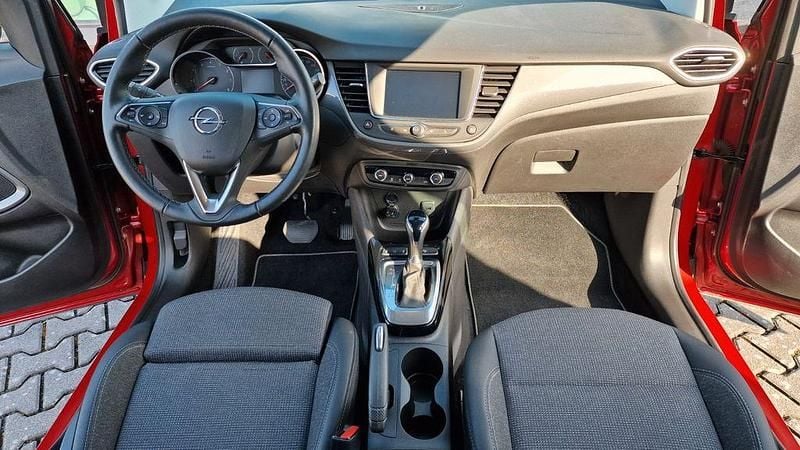 Gebraucht Opel Crossland Elegance 131 PS (96 kW) 2023 Rot SUV