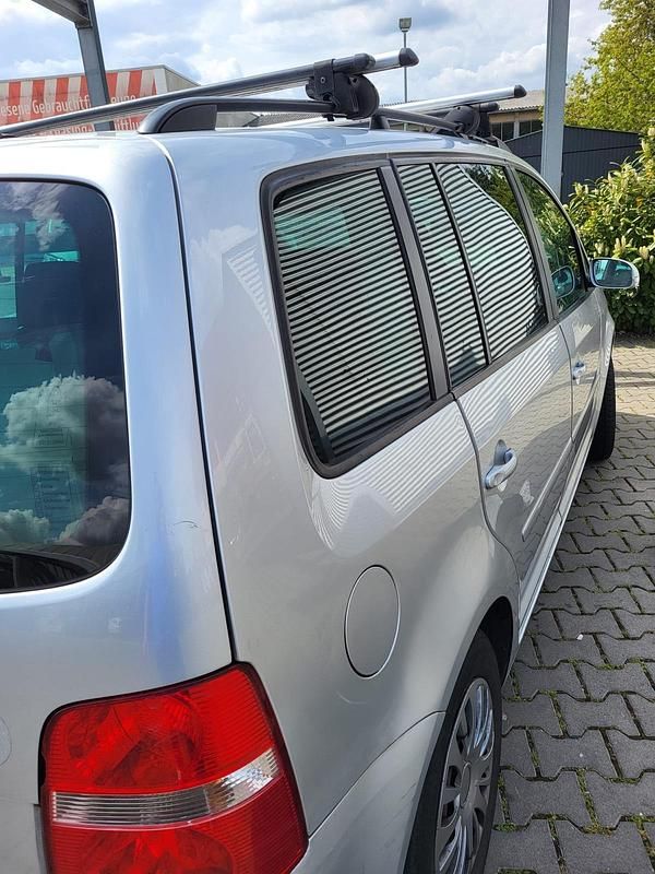 Gebraucht VW Touran 102 PS (75 kW) 2006 Silber Van / Kleinbus