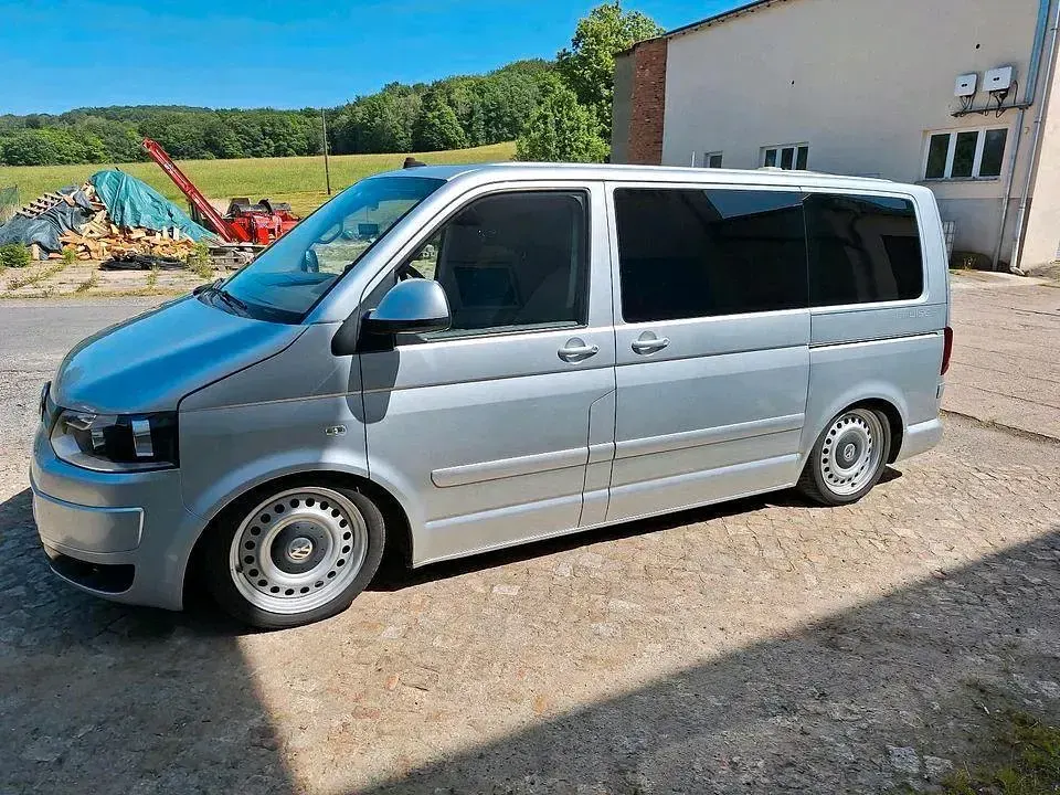 Gebraucht VW T5 174 PS (127 kW) 2005 Silber Van