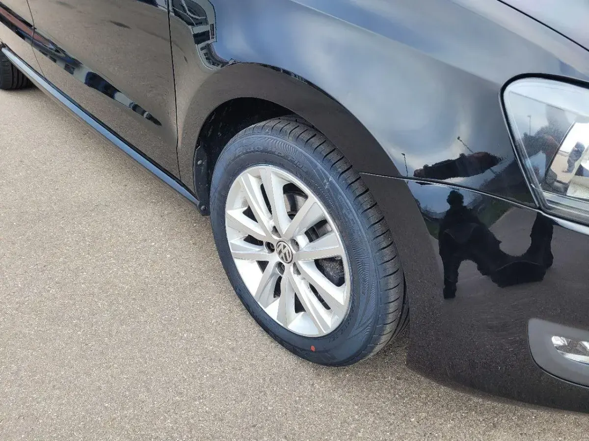 Gebraucht VW Polo Highline 110 PS (80 kW) 2016 Schwarz Kleinwagen