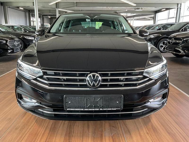 Gebraucht VW Passat Business 150 PS (110 kW) 2024 Schwarz Kombi