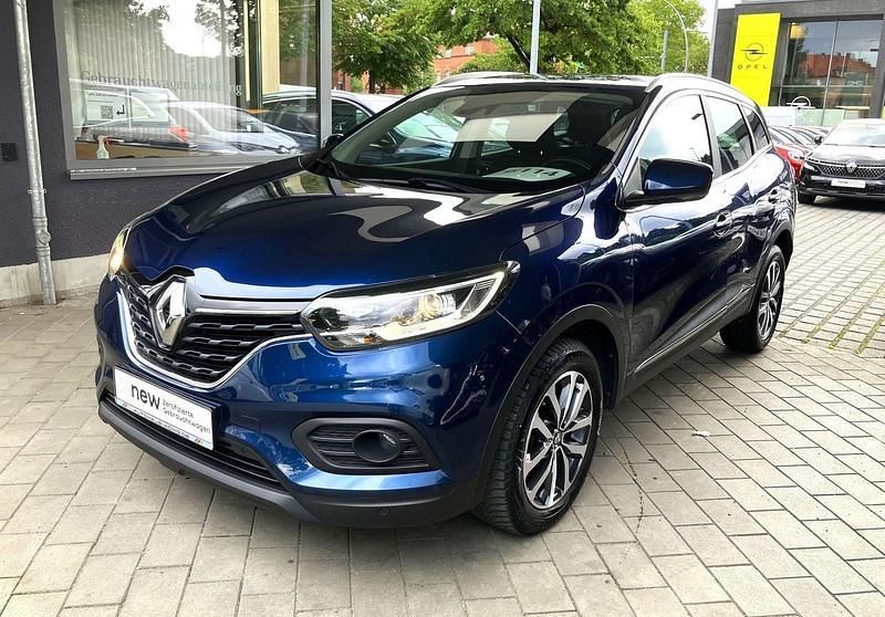 Kosmosblau Gebraucht 2021 Renault Kadjar Zen SUV | 16.999 € (Guter Preis) - Bild 1/4