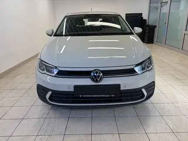 Gebraucht VW Polo Life 80 PS (58 kW) 2023 Grau Kleinwagen