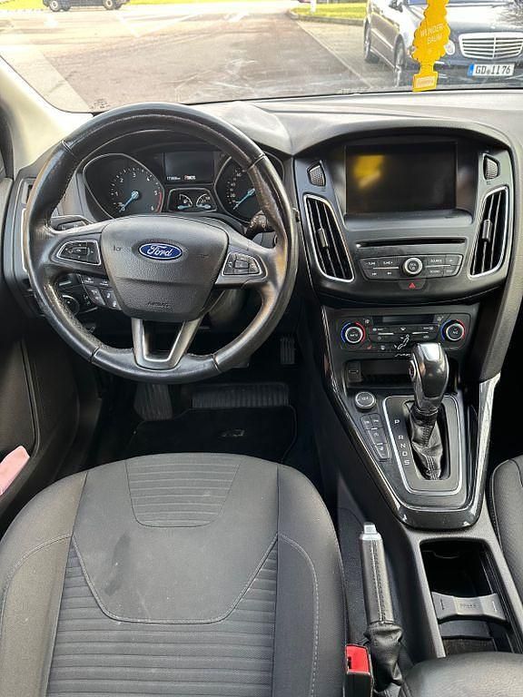 Gebraucht Ford Focus 150 PS (110 kW) 2015 Schwarz Limousine