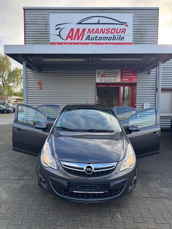 Grau Gebraucht 2013 Opel Corsa Kleinwagen | 4.990 € (Etwas zu teuer) - Bild 1/4