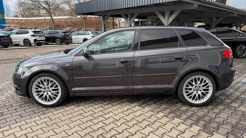 Gebraucht Audi A3 S-Line 170 PS (125 kW) 2011 Grau Kleinwagen