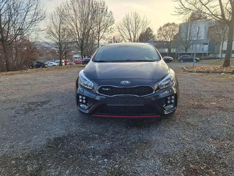 (1k) zilinaschwarz met. Gebraucht 2013 Kia Ceed GT-Track Kleinwagen | 7.999 € (Guter Preis) - Bild 1/4