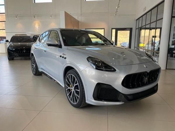 Weiß (bianco astro) Neu 2025 Maserati Grecale SUV | 125.124 € (Guter Preis) - Bild 1/4