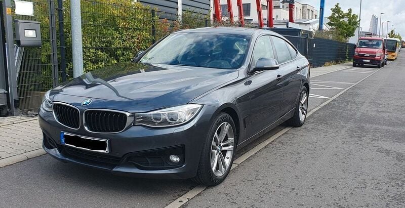Grau Gebraucht 2015 BMW 320 Gran Turismo Sport Line Limousine | 13.600 € (Guter Preis) - Bild 1/4