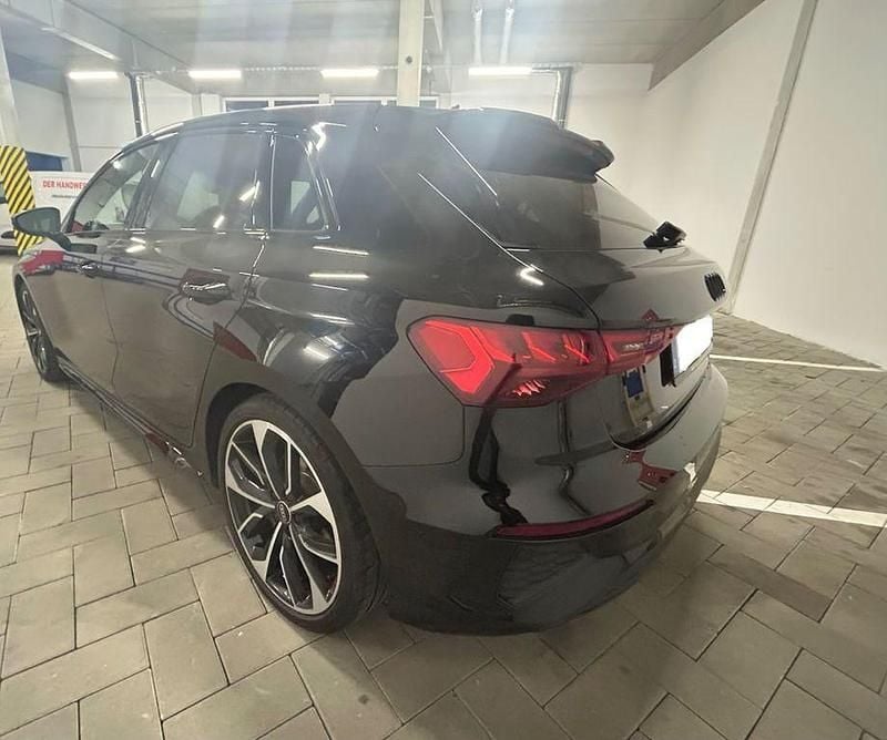 Gebraucht Audi A3 S-Line 150 PS (110 kW) 2024 Schwarz Limousine