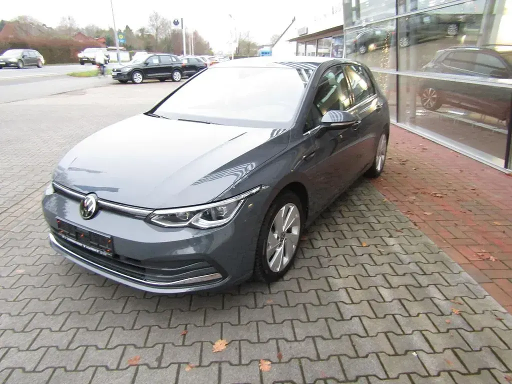 Gebraucht VW Golf VII Style 150 PS (110 kW) 2021 Grau Kleinwagen