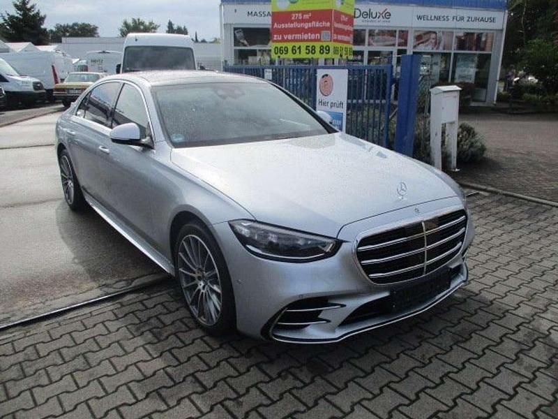 Silber Gebraucht 2025 Mercedes S350 AMG line Limousine | 112.950 € (Etwas zu teuer) - Bild 1/4