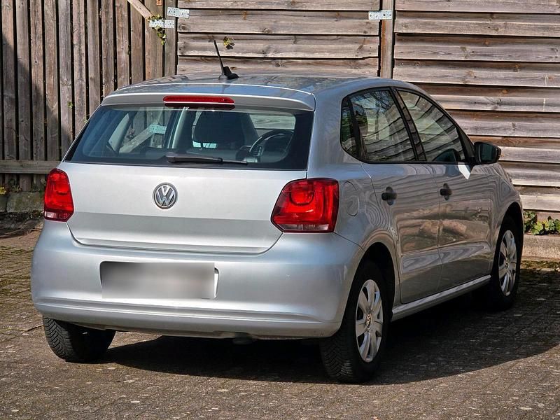 Gebraucht VW Polo Trendline 69 PS (50 kW) 2009 Silber Kleinwagen