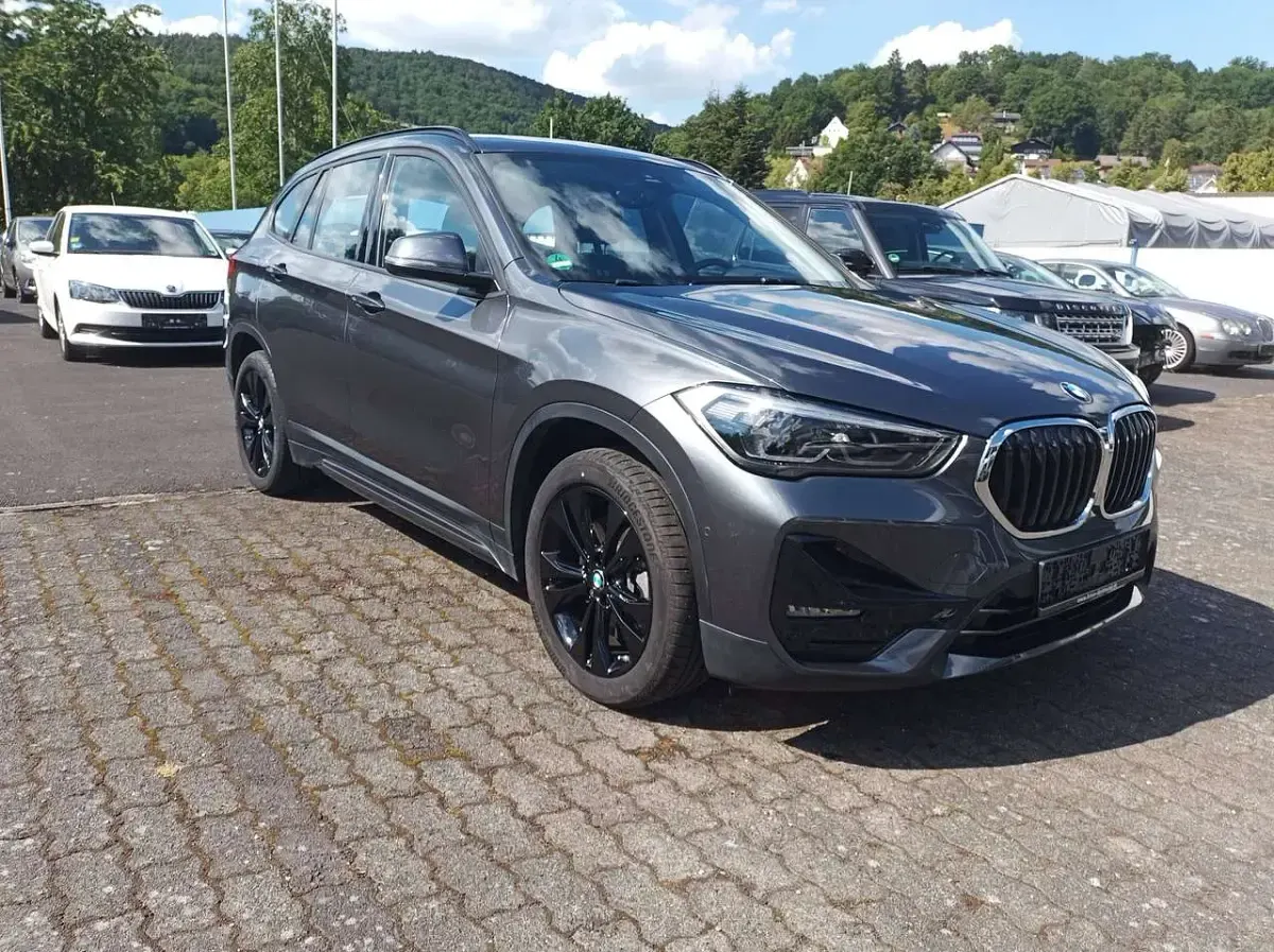 Gebraucht BMW X1 190 PS (139 kW) 2020 Grau SUV