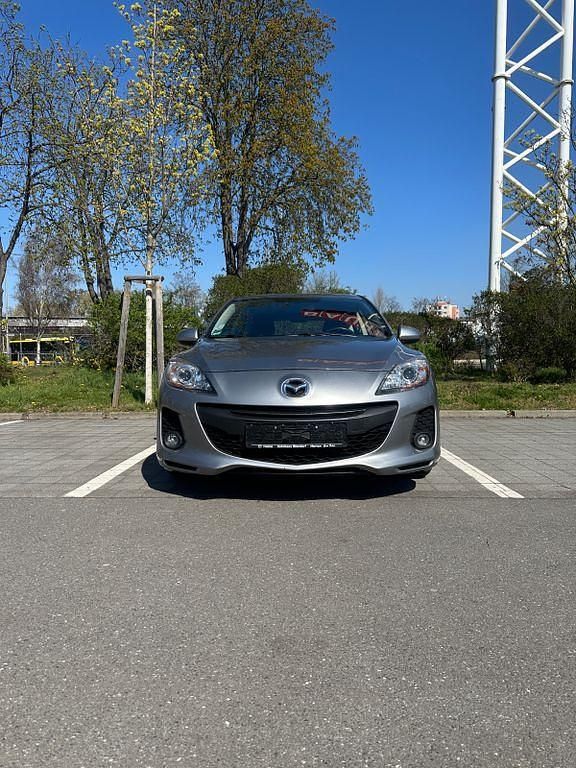 Gebraucht Mazda 3 Edition 105 PS (77 kW) 2013 Silber Limousine