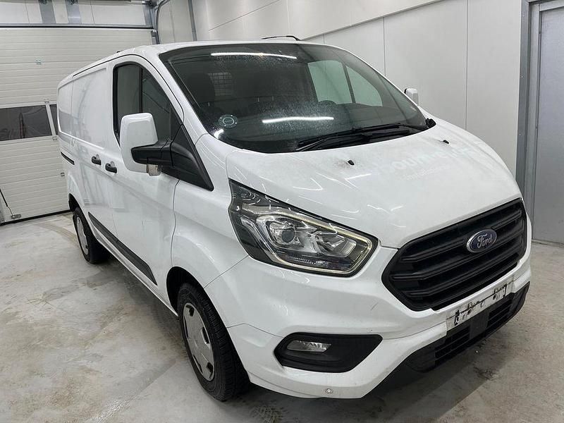 Gebraucht Ford Transit Custom Trend 131 PS (96 kW) 2020 Frostweiß Van / Kleinbus