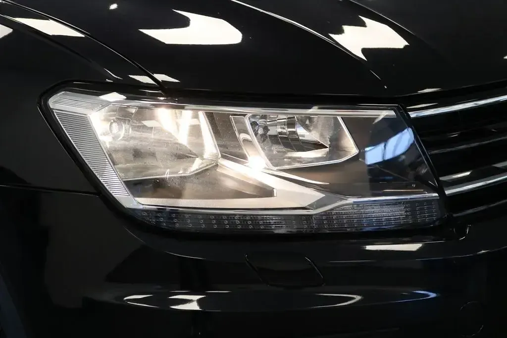 Gebraucht VW Tiguan Comfortline 150 PS (110 kW) 2020 Schwarz SUV