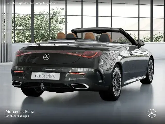 Gebraucht Mercedes CLE300 AMG 258 PS (189 kW) 2025 Grau Cabrio