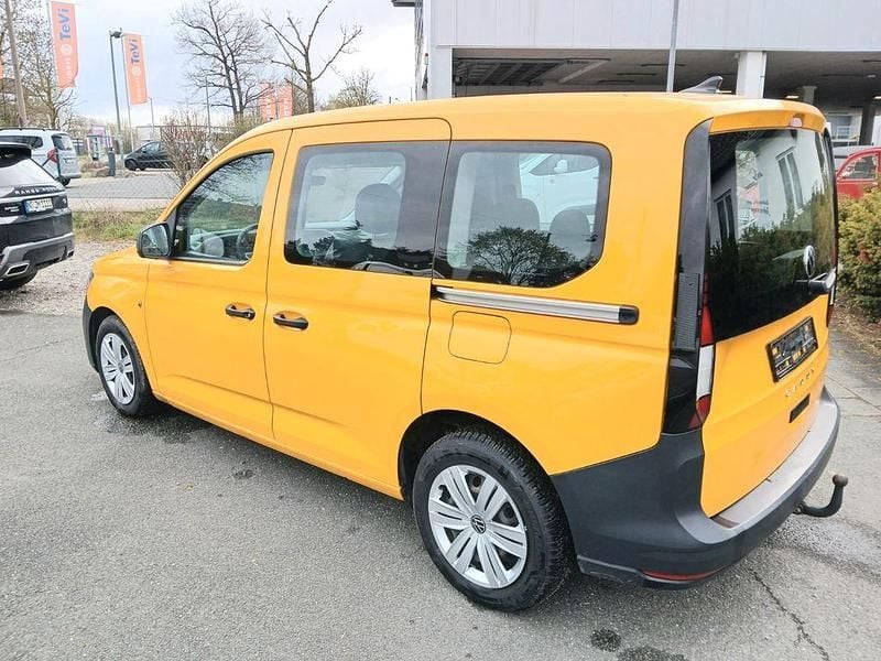 Gebraucht VW Caddy 122 PS (89 kW) 2021 Gelb Van / Kleinbus