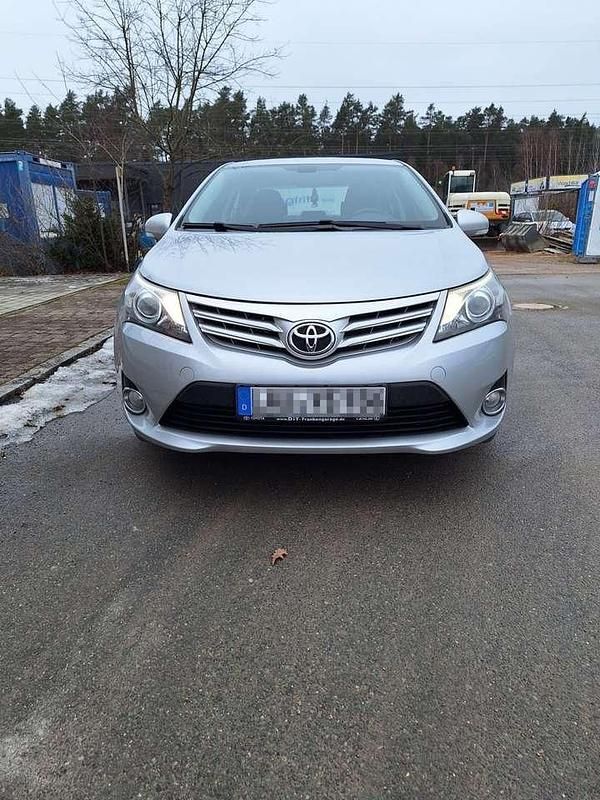 Gebraucht 2011 Toyota Avensis Executive Limousine | 12.500 € (Teuer) - Bild 1/4