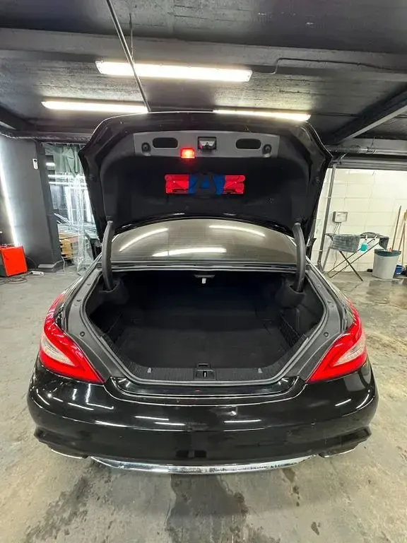 Gebraucht Mercedes CLS350 265 PS (194 kW) 2011 Schwarz Coupé