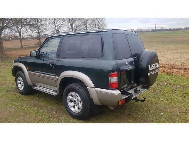 Gebraucht Nissan Patrol 158 PS (116 kW) 2000 Grün metallic SUV