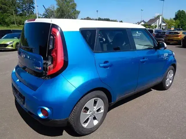 Gebraucht Kia Soul EV 125 kW (170 PS) 2017 Blau SUV