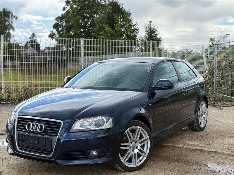 Blau Gebraucht 2009 Audi A3 S-Line Limousine | 7.500 € (Etwas zu teuer) - Bild 1/4