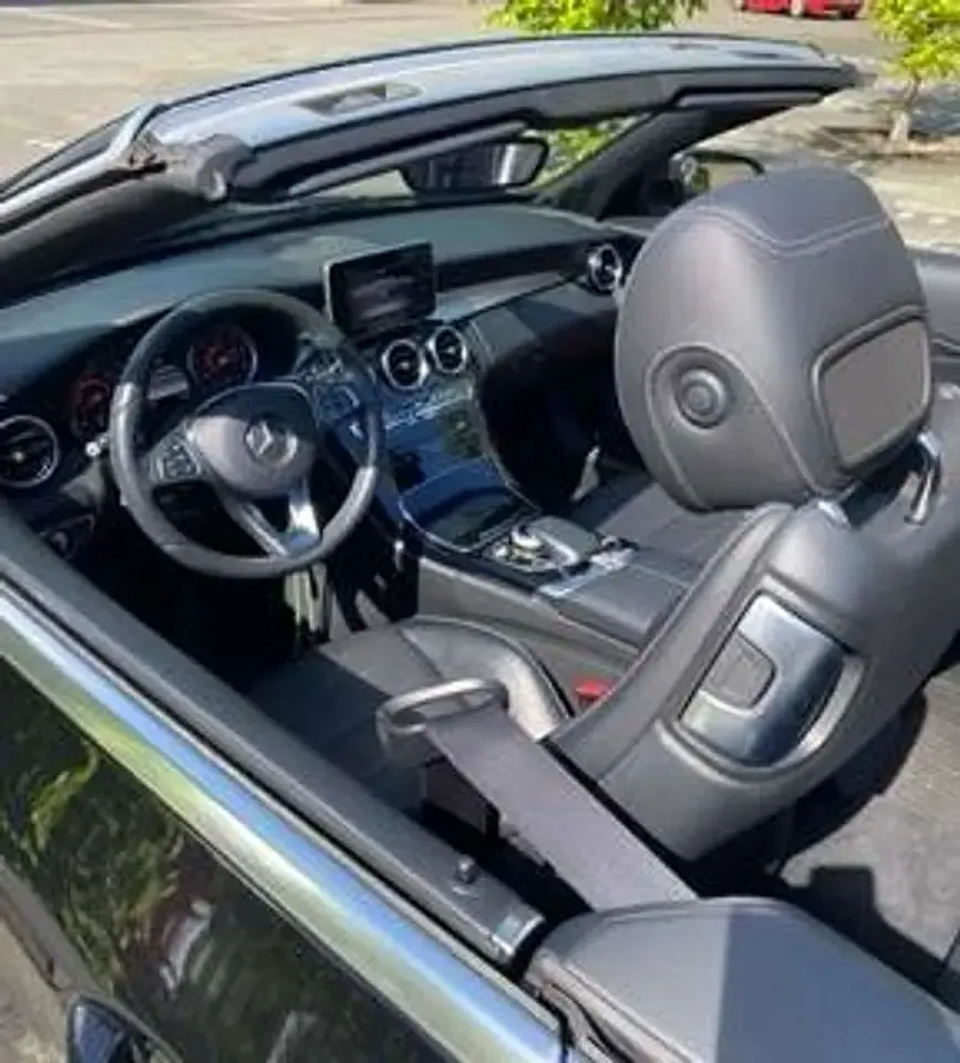 Gebraucht Mercedes C220 Edition 170 PS (125 kW) 2017 Schwarz Cabrio