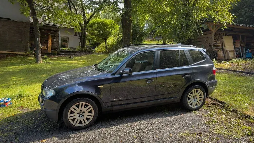 Gebraucht BMW X3 Sport Line 177 PS (130 kW) 2008 Blau SUV