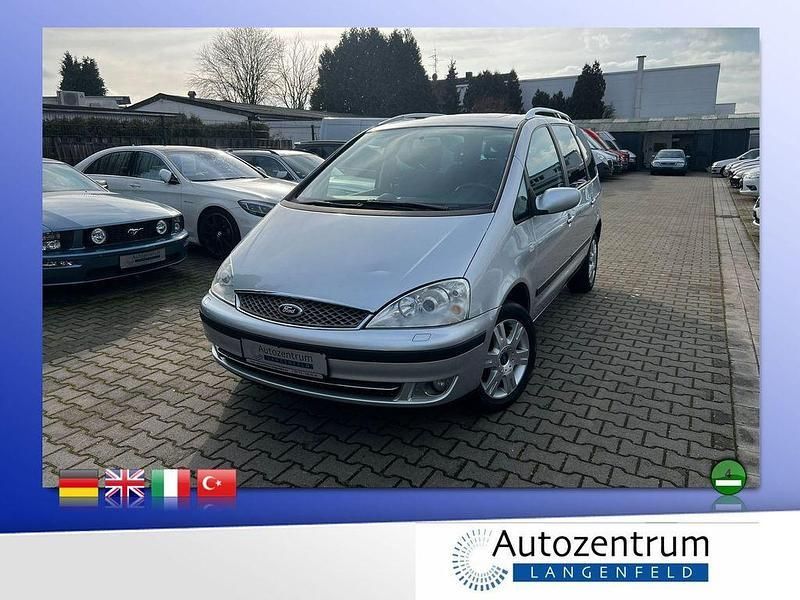 Silber Gebraucht 2005 Ford Galaxy Ghia Van / Kleinbus | 3.990 € (Fairer Preis) - Bild 1/4