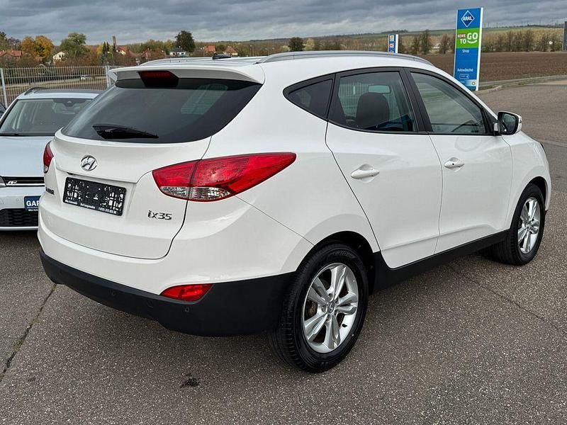 Gebraucht Hyundai ix35 Edition 135 PS (99 kW) 2013 Weiß SUV
