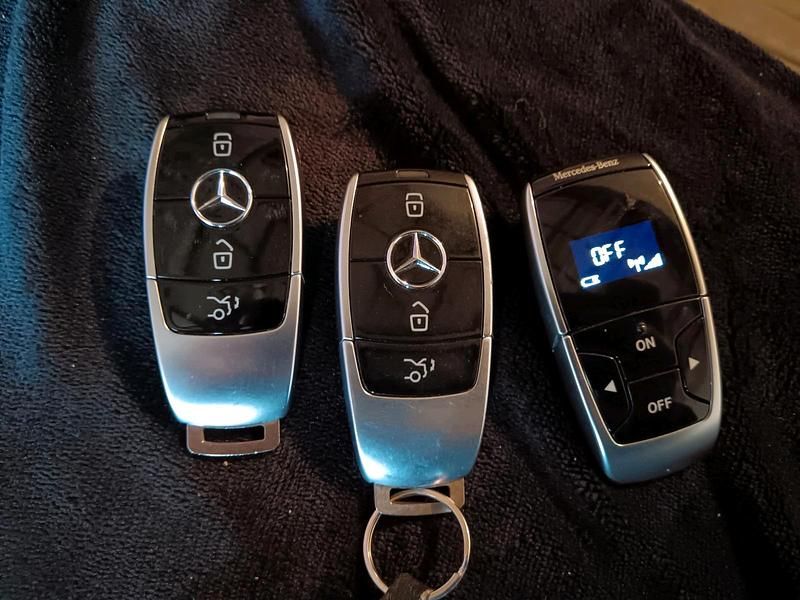 Gebraucht Mercedes E200 Avantgarde 184 PS (135 kW) 2017 Grau Limousine