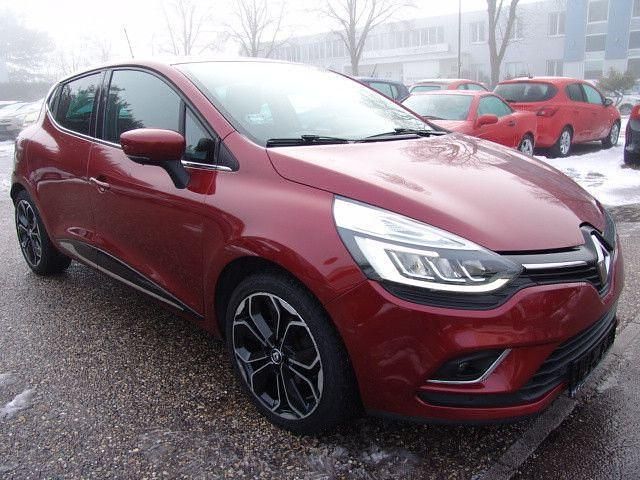 Gebraucht Renault Clio IV Intens 118 PS (86 kW) 2017 Rot intense Limousine