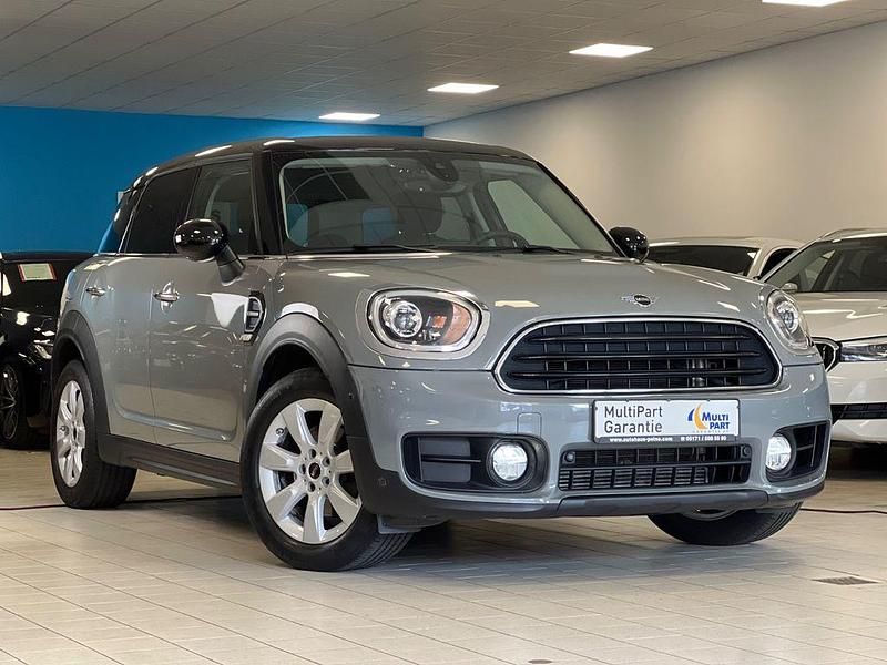 Grau Gebraucht 2019 Mini Cooper Countryman SUV | 17.799 € (Guter Preis) - Bild 1/4