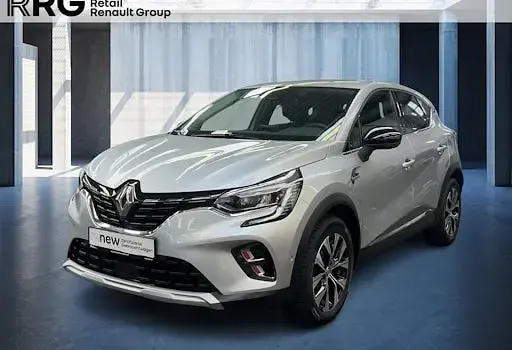 Używany Renault Captur Techno 91 KM (66 kW) 2023 Szary SUV
