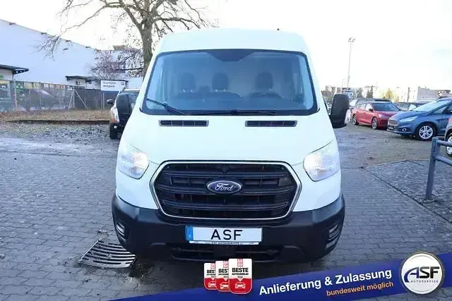 Gebraucht Ford Transit Trend 131 PS (96 kW) 2021 Weiß Van / Kleinbus