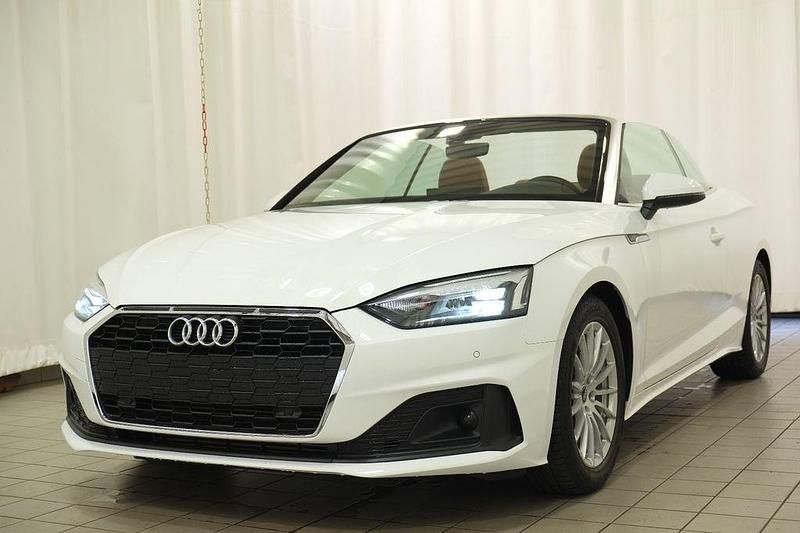 Weiß Gebraucht 2021 Audi A5 Cabriolet Cabrio | 30.999 € (Guter Preis) - Bild 1/4