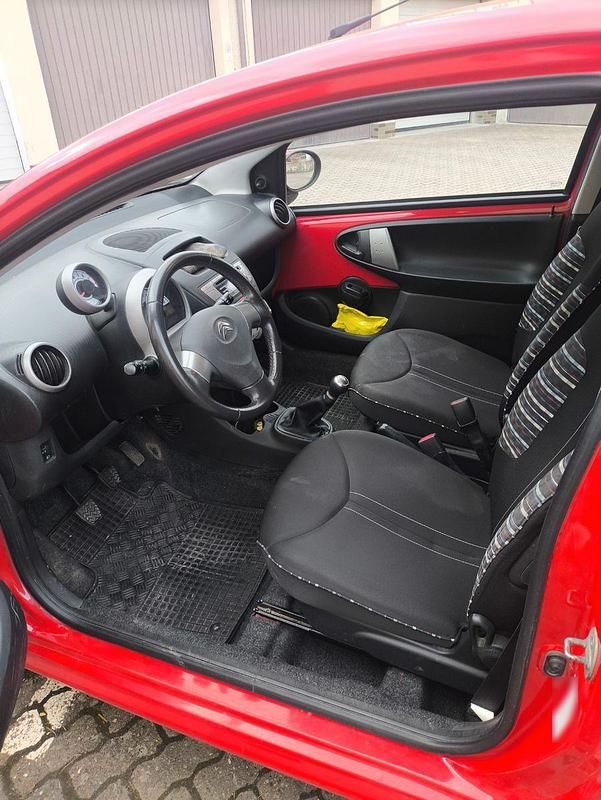 Gebraucht Citroën C1 Tendance 68 PS (50 kW) 2012 Rot Kleinwagen