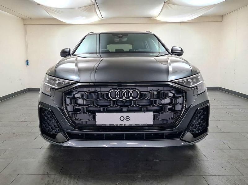 Gebraucht Audi Q8 Ambiente 286 PS (210 kW) 2024 Daytonagrau perleffekt SUV