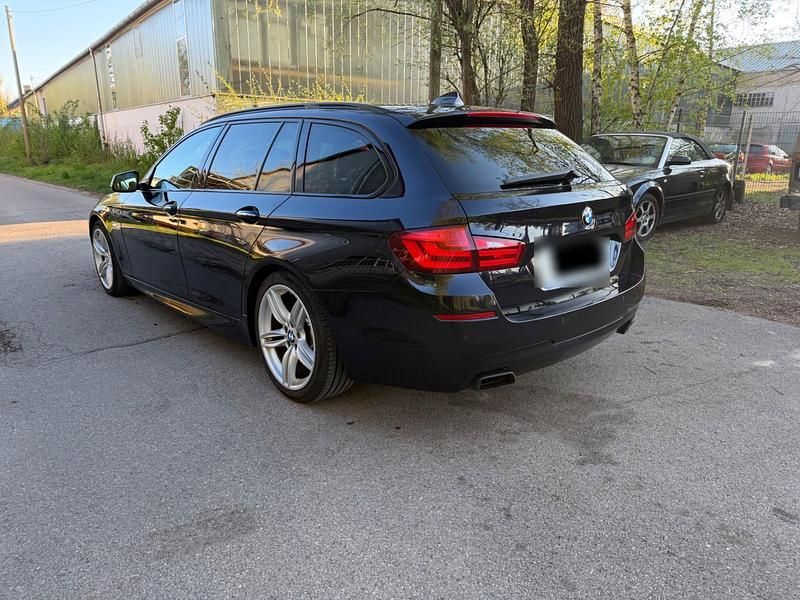 Gebraucht BMW M550 Performance 381 PS (280 kW) 2013 Schwarz Limousine