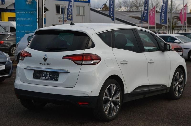 Gebraucht Renault Scénic IV 116 PS (85 kW) 2019 Weiß Van / Kleinbus