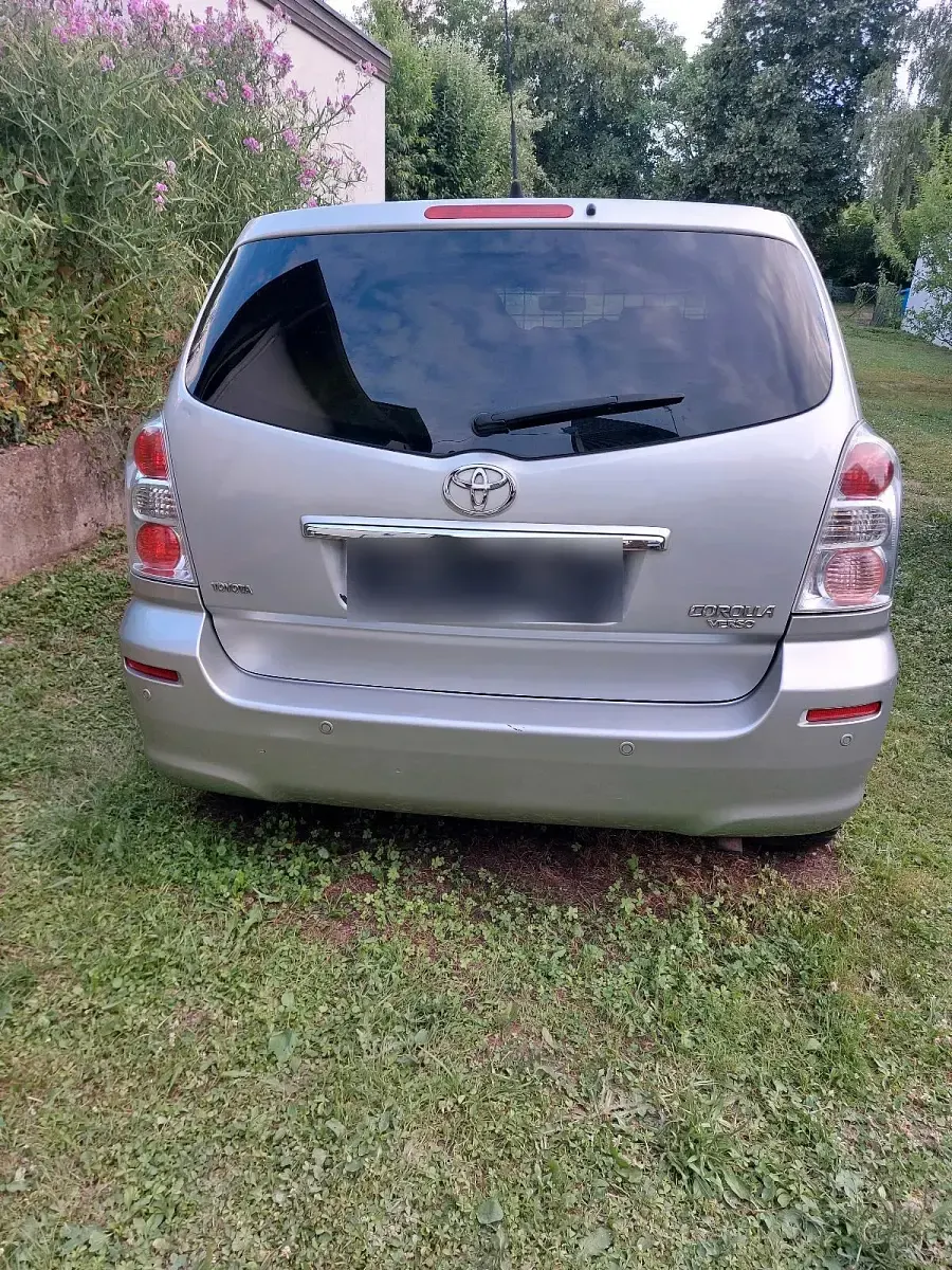Gebraucht Toyota Corolla 129 PS (94 kW) 2009 Limousine