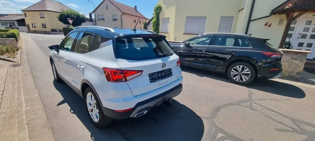 Gebraucht Seat Arona Beats 150 PS (110 kW) 2021 Weiß SUV