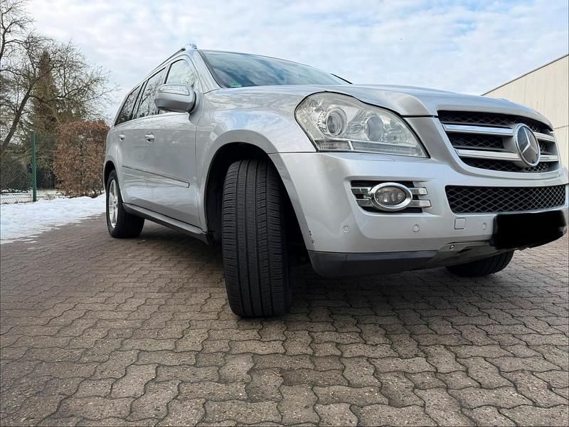 Gebraucht Mercedes GL320 224 PS (164 kW) 2009 Silber SUV