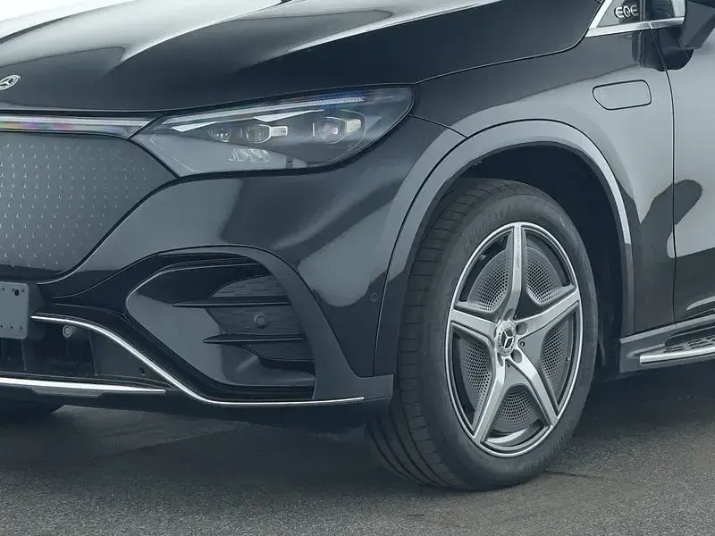 Gebraucht Mercedes EQE500 Premium Plus 330 kW (449 PS) 2025 Schwarz SUV
